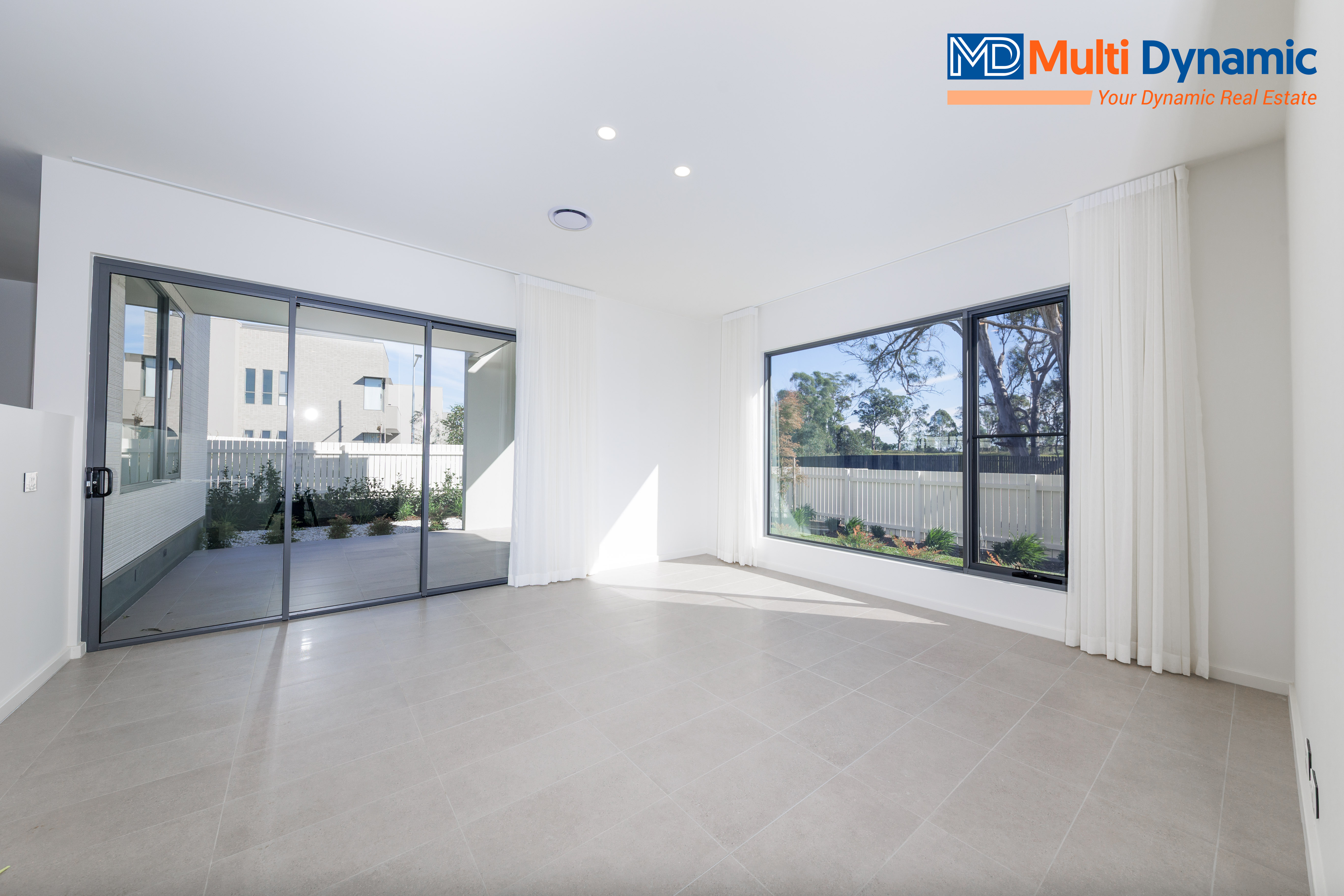 Architectural SHAWOOD Luxury with Golf Course Views - Gledswood Hills