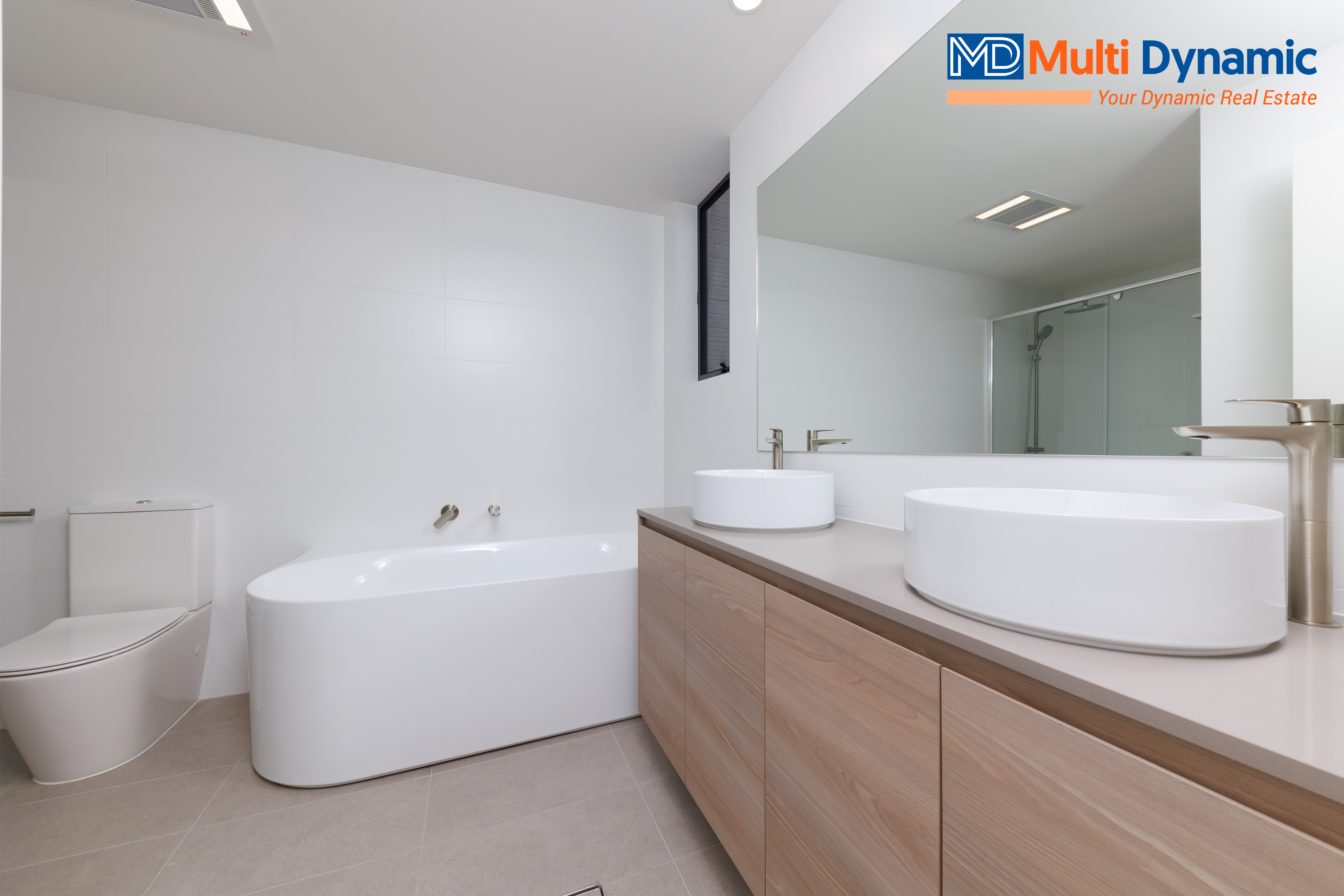 Architectural SHAWOOD Luxury with Golf Course Views - Gledswood Hills