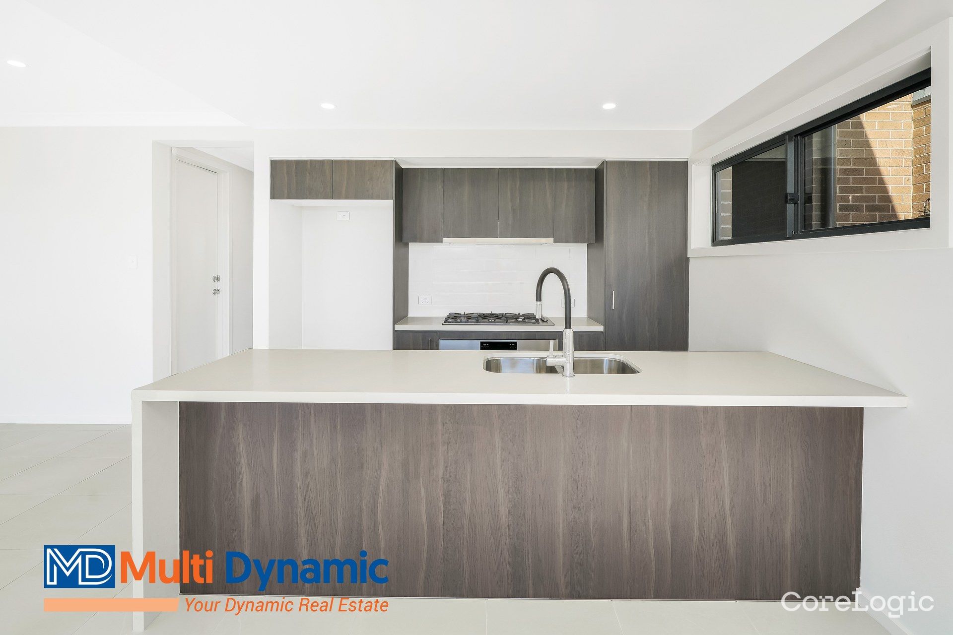 Spacious 5-Bedroom Family Home in Prime Leppington Location