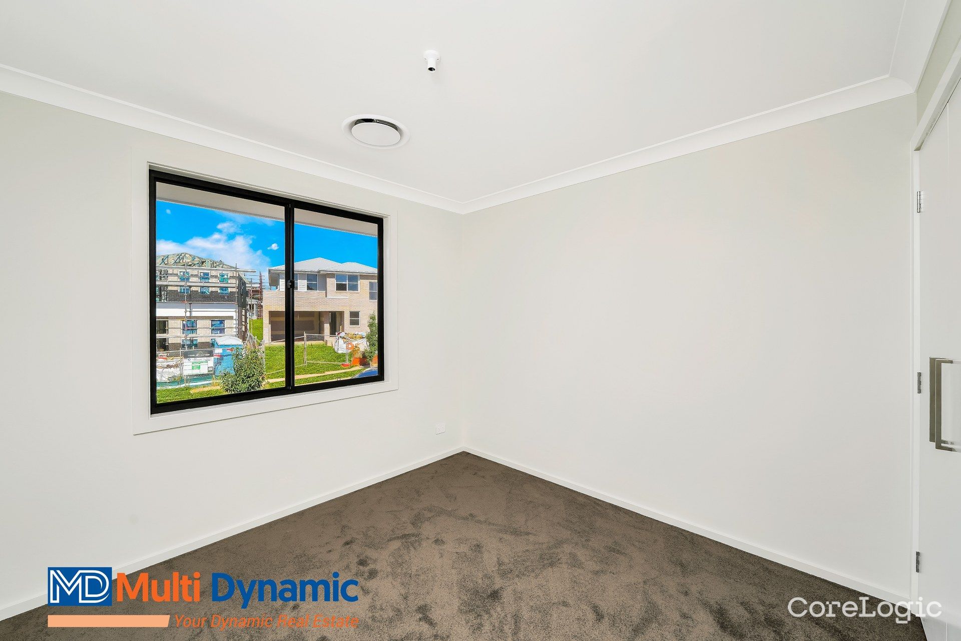 Spacious 5-Bedroom Family Home in Prime Leppington Location