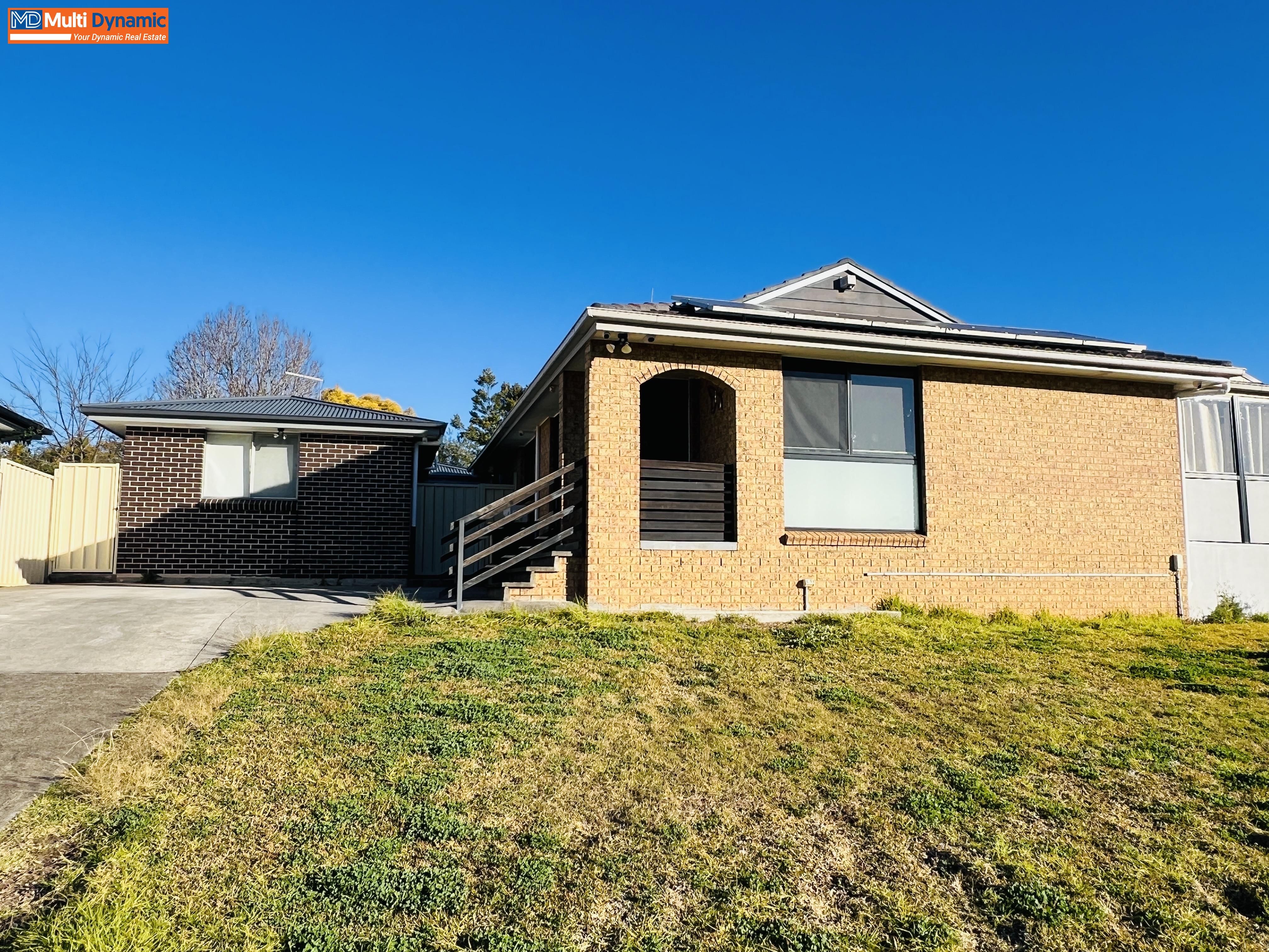 Comfortable Family Living in a Modern Single-Storey Home!